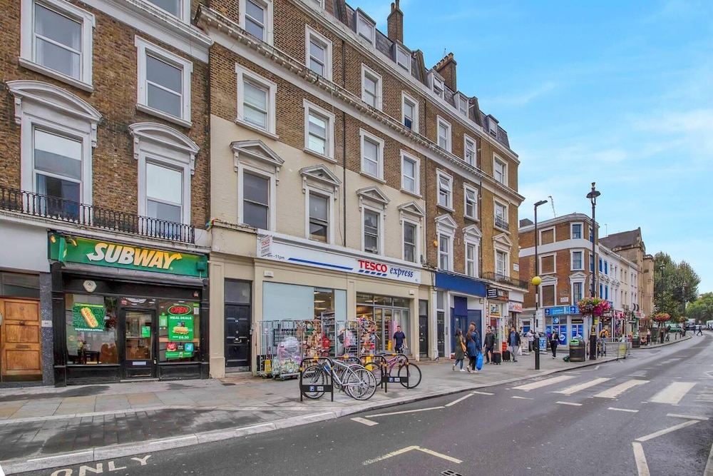 Hyde Park Superior Suite - Central London Location