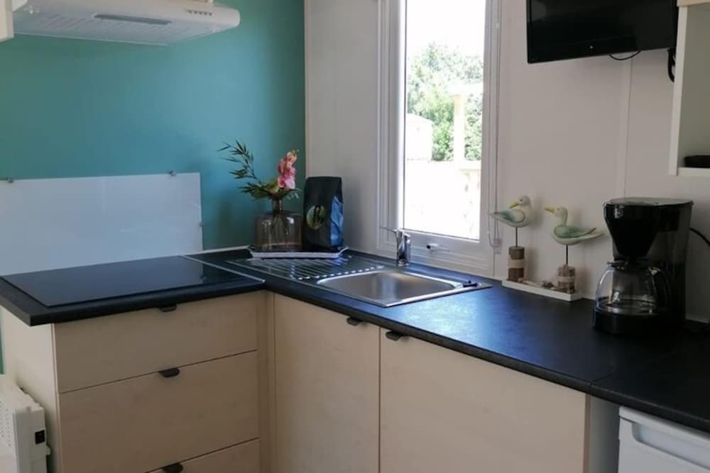 Comfortable Chalet With Microwave, on a Holiday Park 1 km. From the Beach view 5