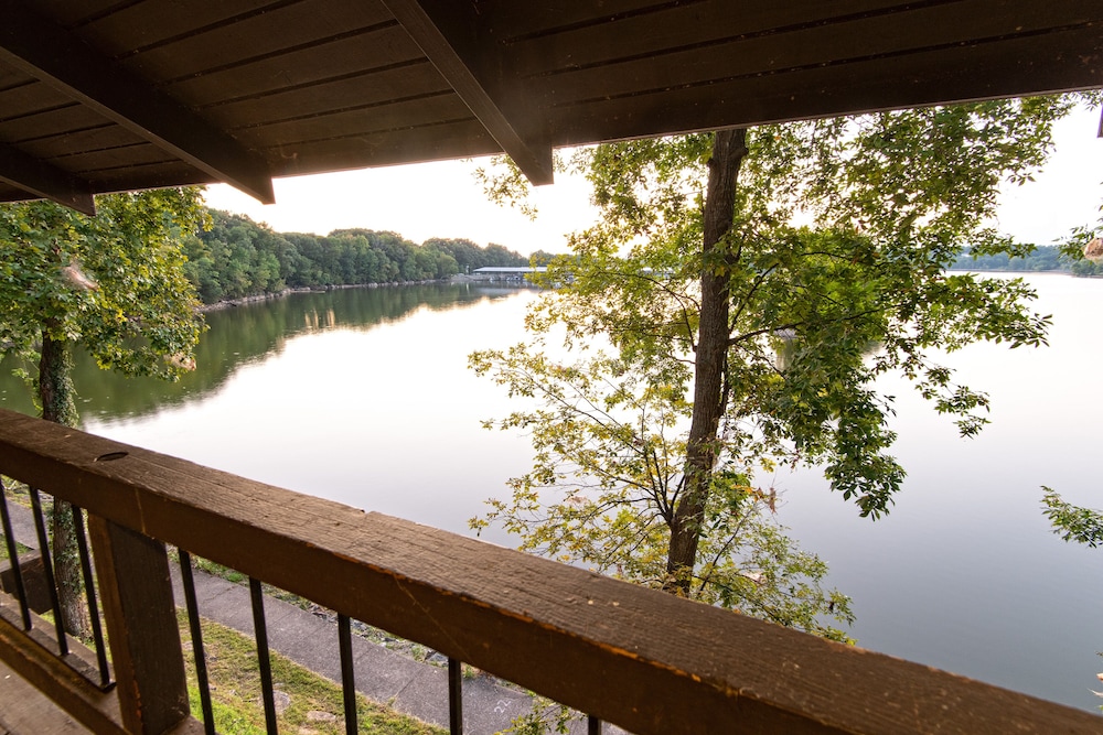 Lake Barkley State Resort