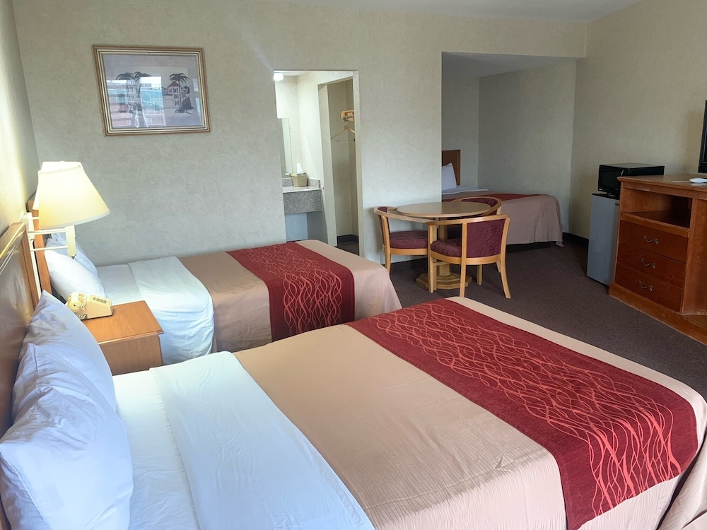 Coachman's Inn Motel view 5