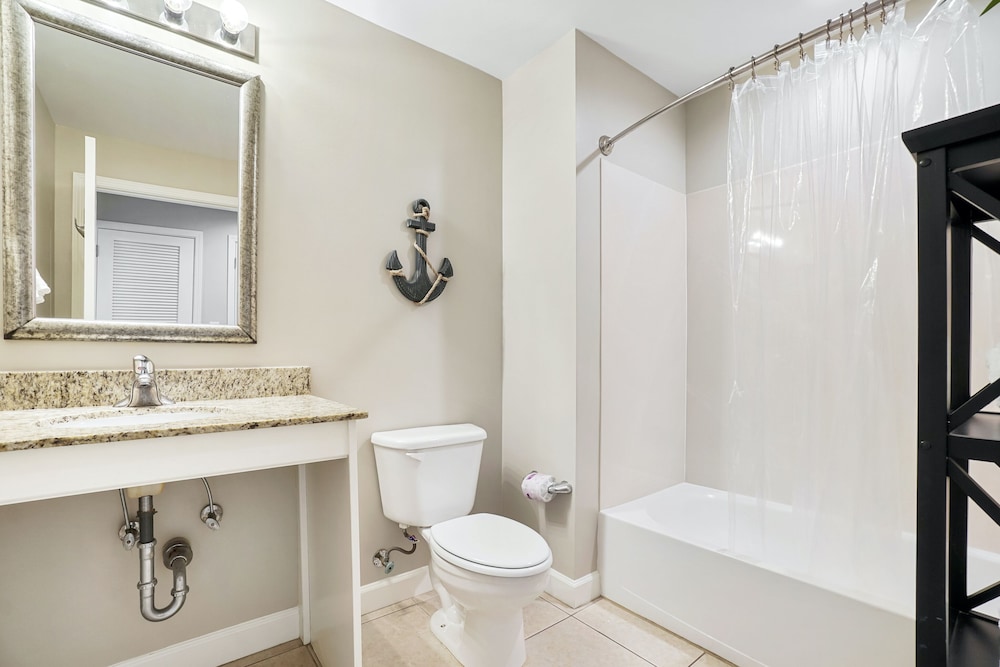 Splash Beach Resort by Panhandle Getaways