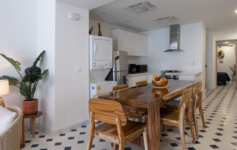 5CT-L CASA COLONIAL EN GETSEMANI