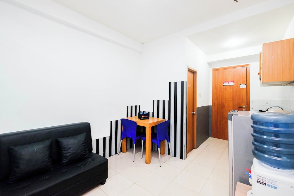 Simply Studio Room At Titanium Square Apartment