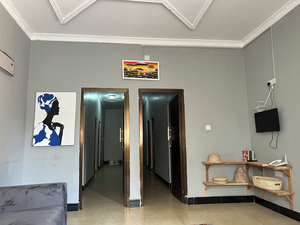 Photo 32