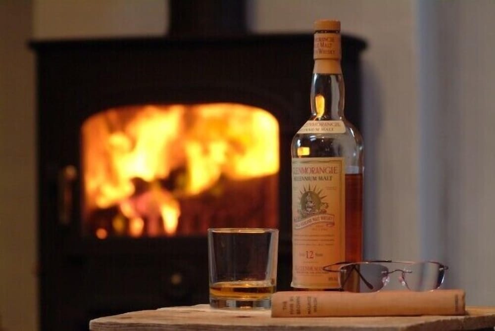 Tigh Bhisa Blackhouse
