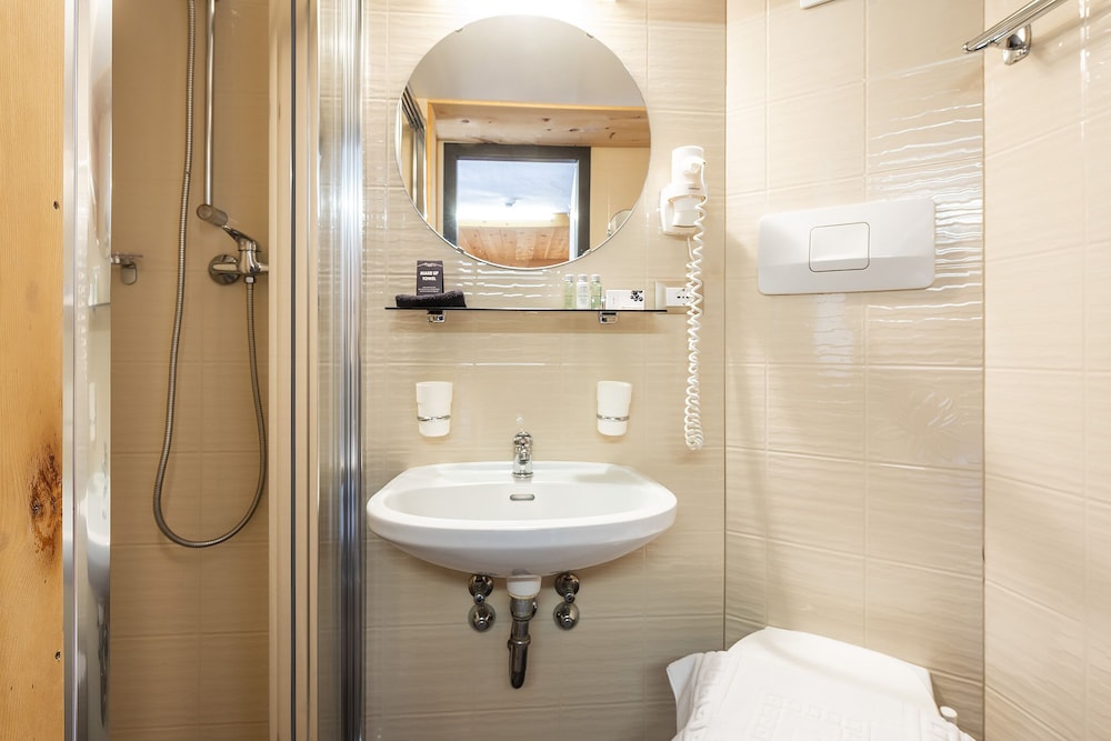 Berghotel Jochgrimm - Your hoome in the Dolomites