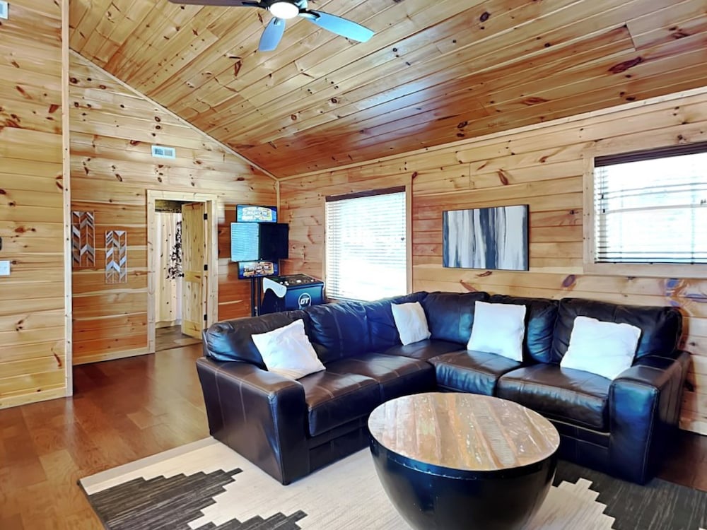Rainbow Falls Retreat by Jackson Mountain Rentals