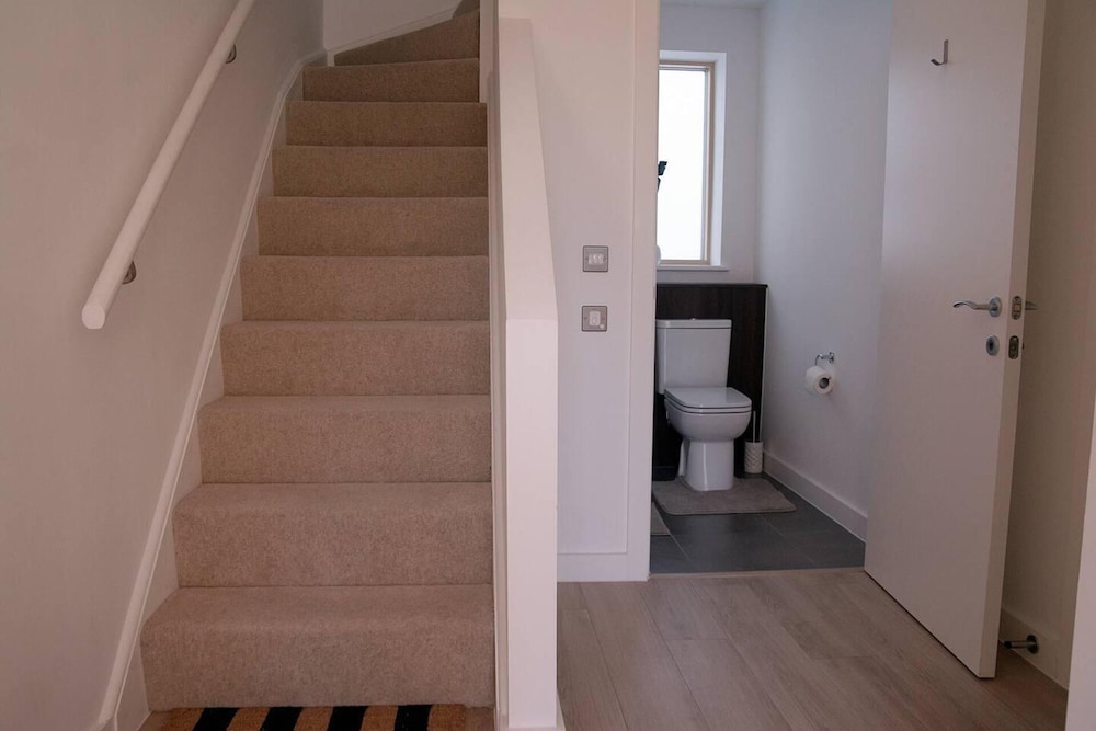 East Central London - Sleeps 6 - Pet Friendly