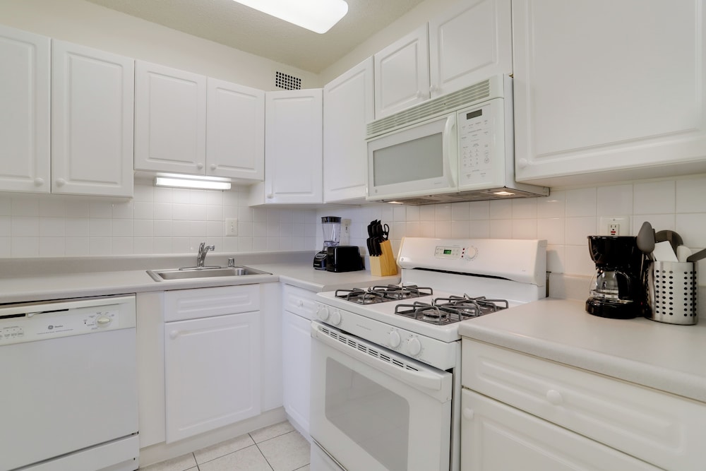 Crystal City Comfortable Apartments