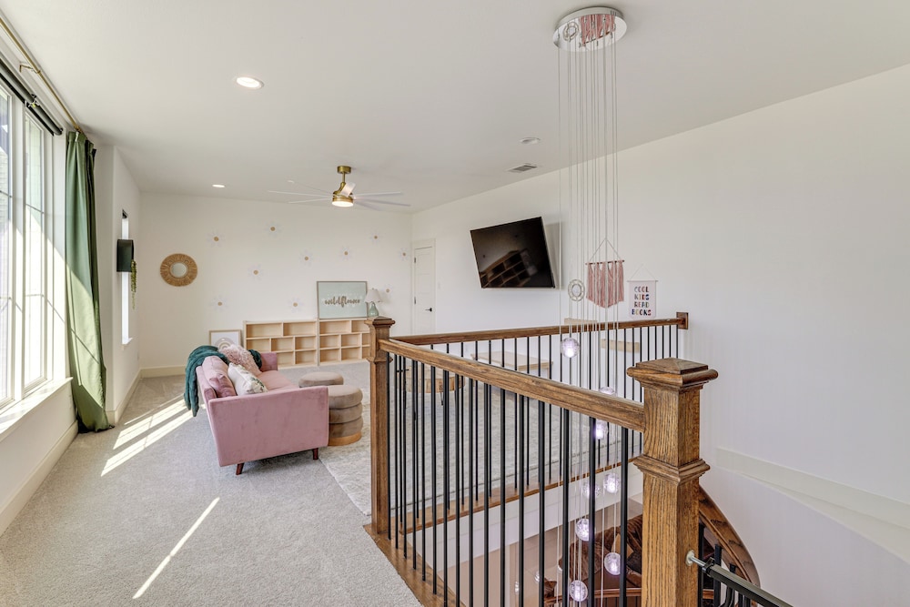 Luxe Retreat w/ Patio & Fenced Yard in Waxahachie!
