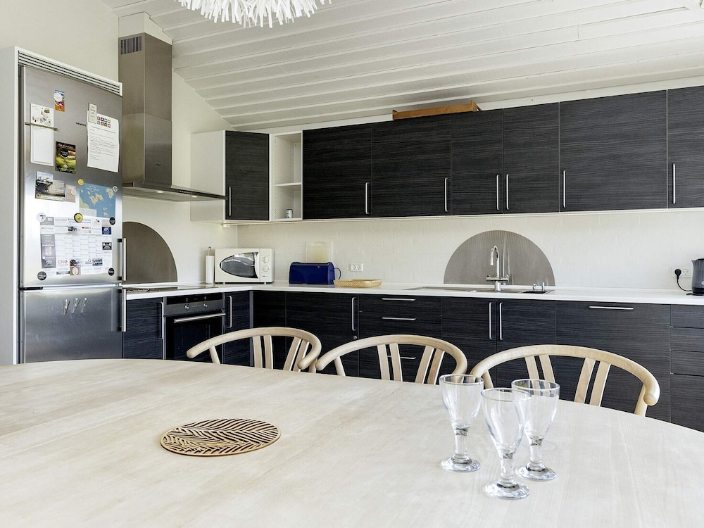 2-room Holiday Home in Karrebaeksminde