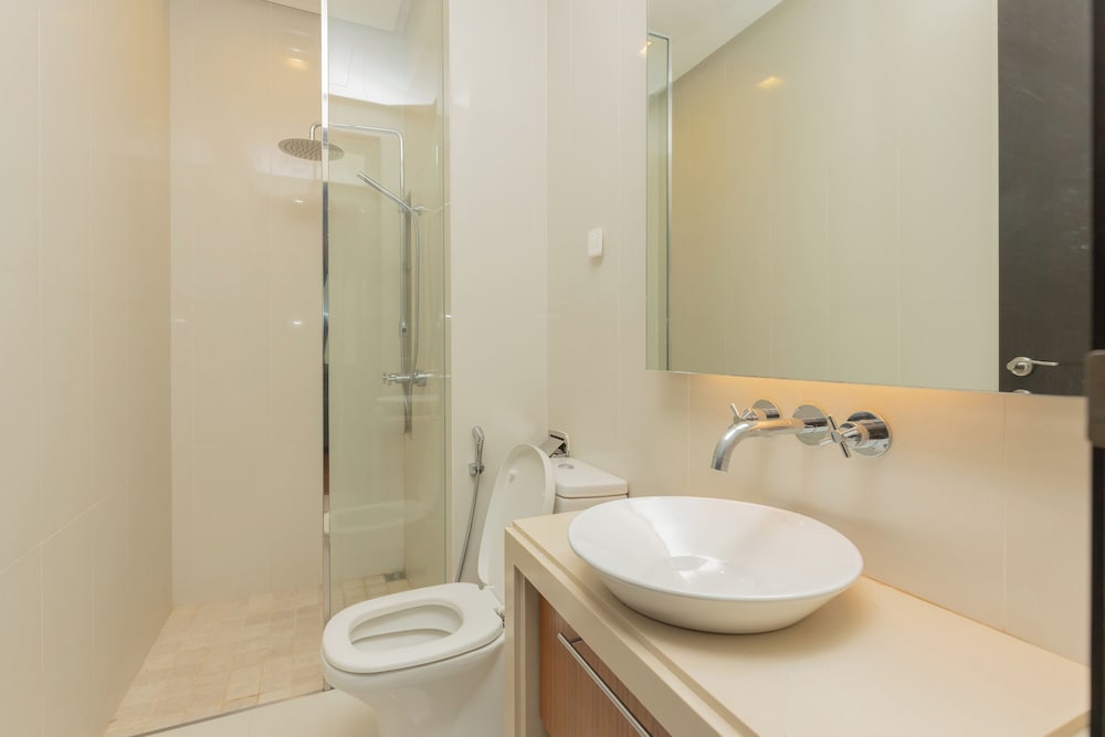Straits Quay Waterside Suites