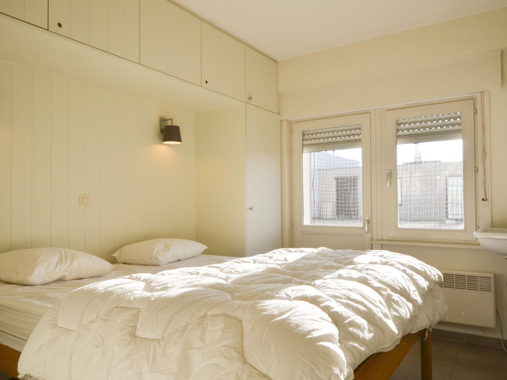 Apartment on the Coast With Beach Access