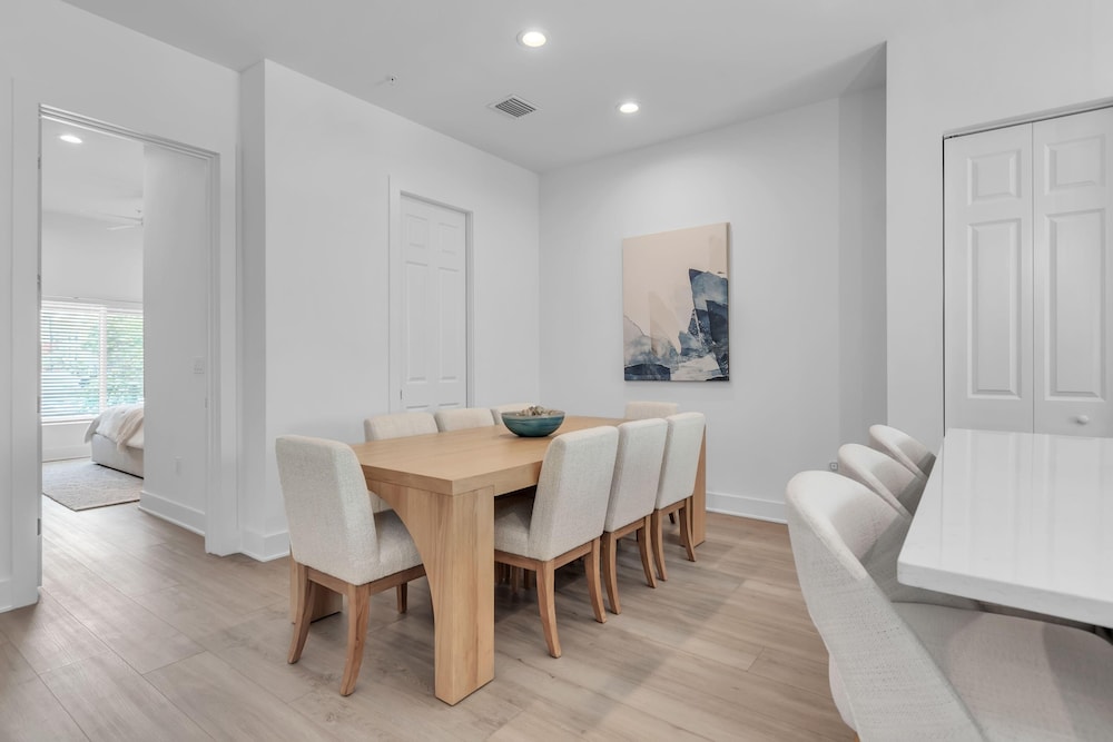 Azul Townhomes A4 - Sunset