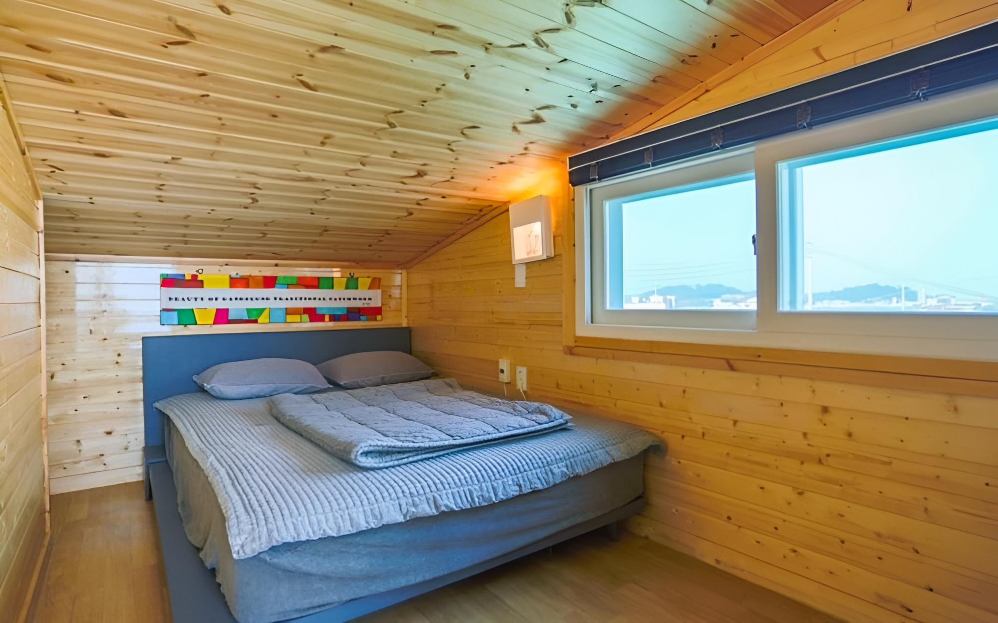 Goseong Hello Sea Caravan Pension view 2