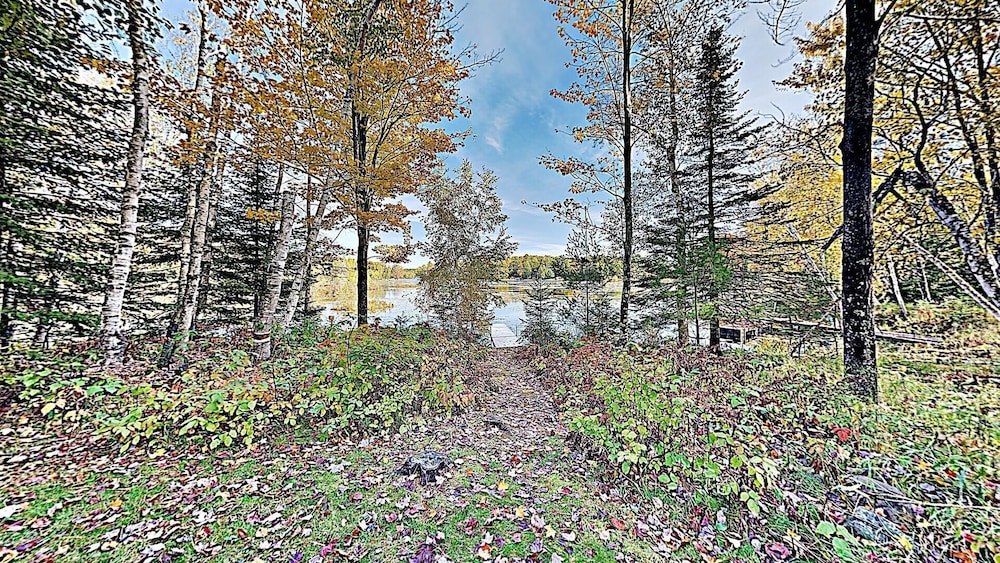 Beaver Bay Lodge