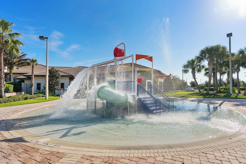 Champions Gate Resort Home w BBQ Pool