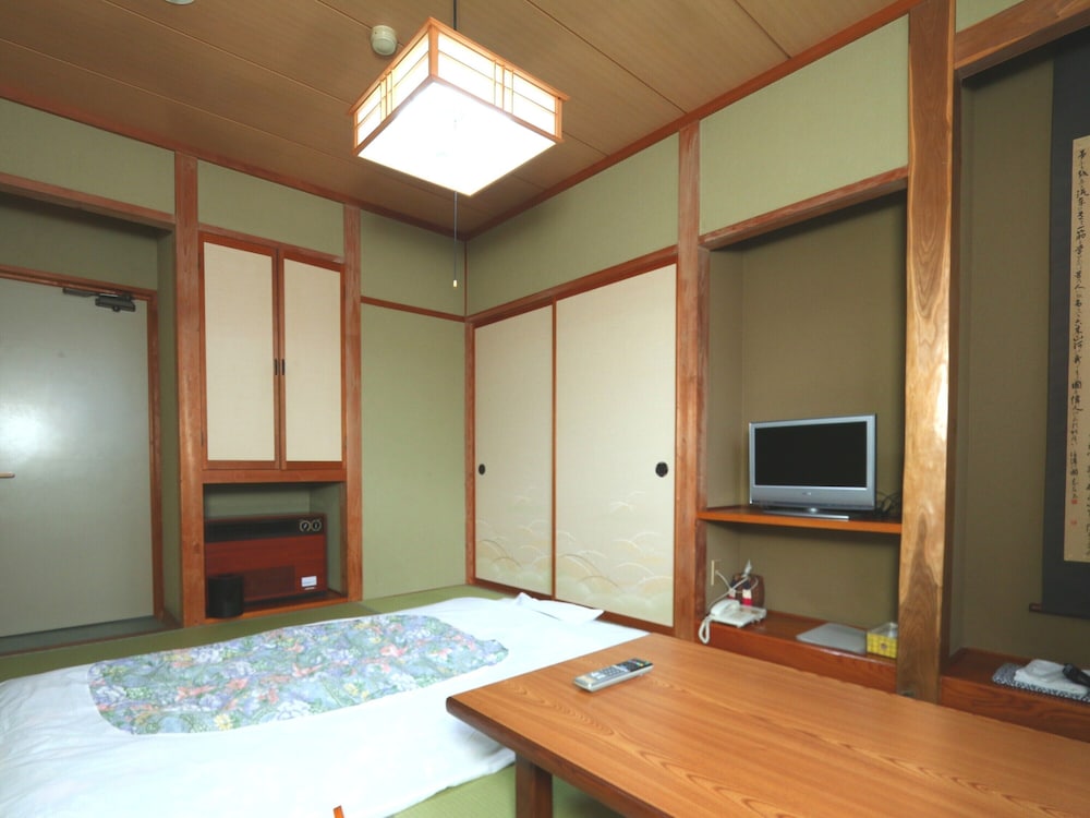 Photo 8