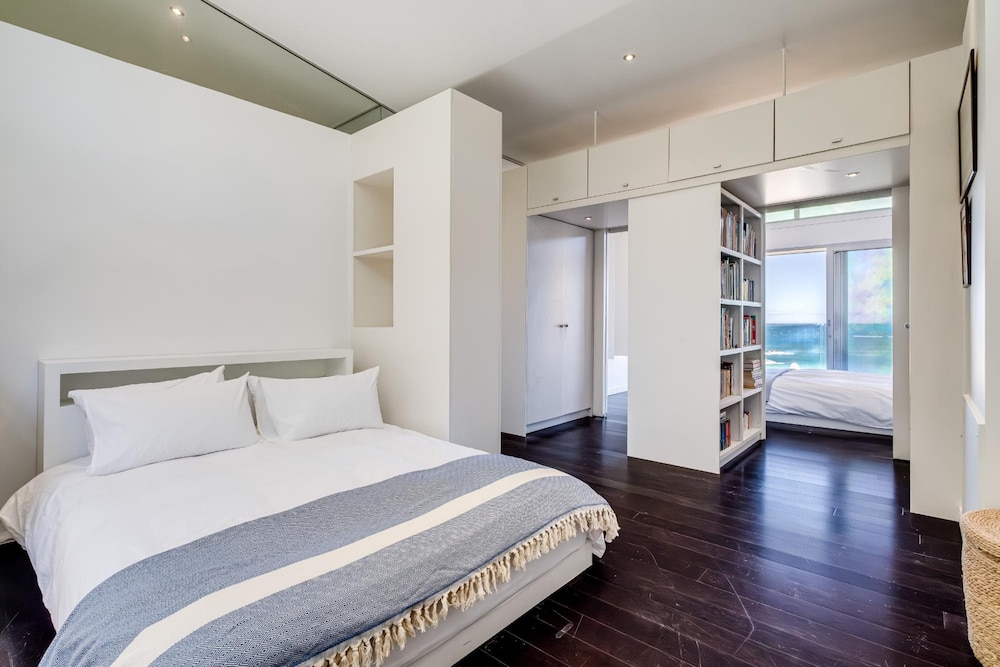 3bed Apt 4-min to Llandudno Beach Backline Views