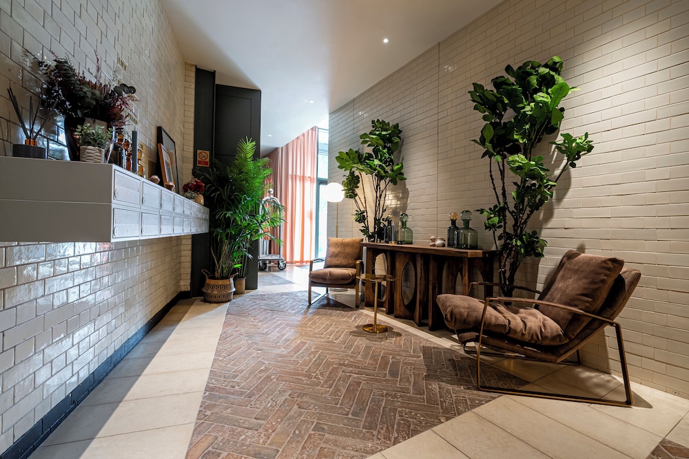 Luxury flats near Big Ben and London Eye
