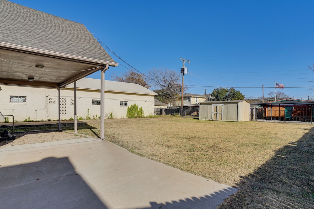 Walk to Shops: Centrally Located Fort Worth Home