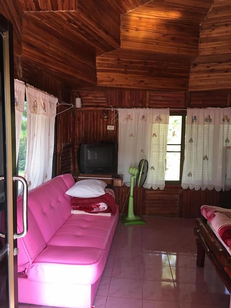 Nidahommok Resort