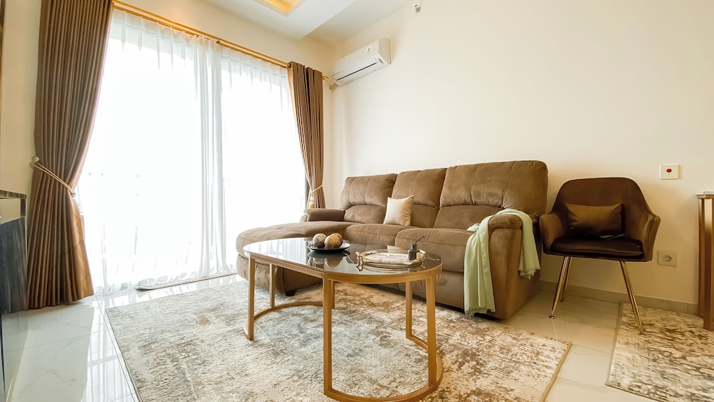 Best Deal and Strategic 3BR Apartment Sky House BSD