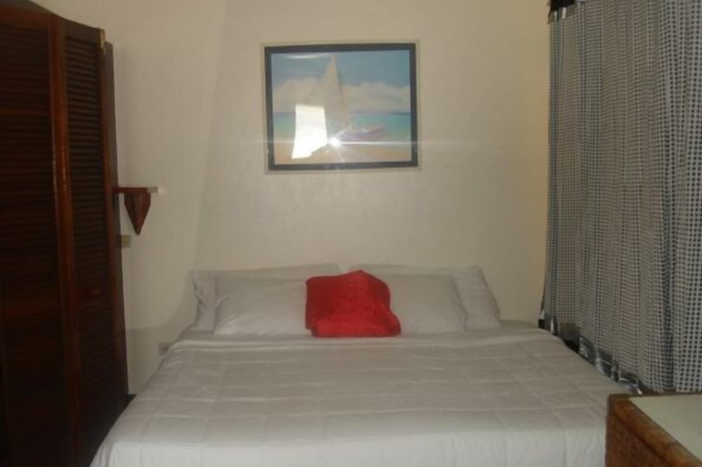 Joshua Rose Guest House - Property Image 2