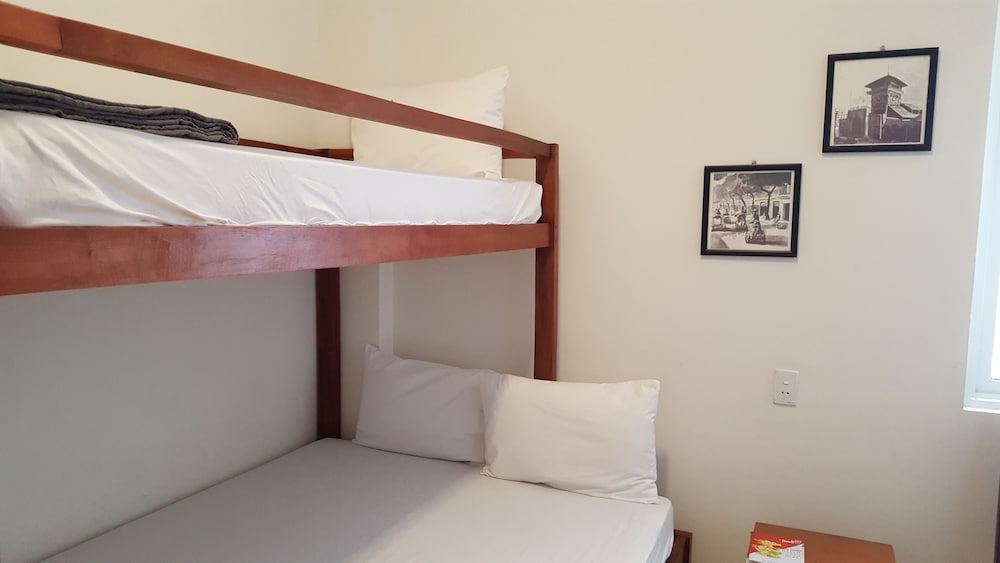 Glocal Beachside Hostel