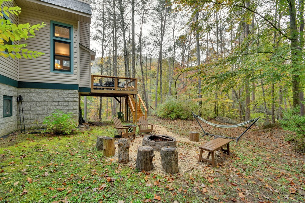 Home w/ Game Room & Rumbling Bald Resort Perks!