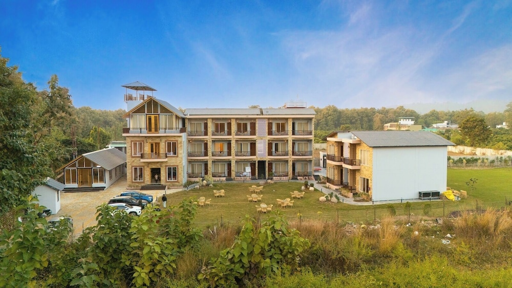 Delight The Lavish Loft Corbett