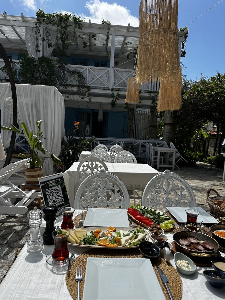 Ala Konak - Image 10