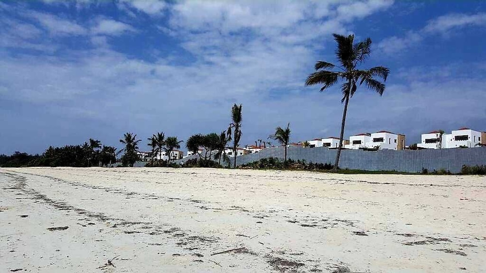 Lux Suites Sultan Palace Town Houses view 5
