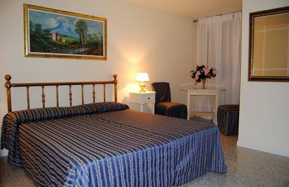 Ca' Settecento Residenza d'Epoca view 4