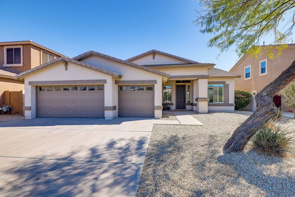 Fenced Pool & Patio: Newly Updated Surprise Home