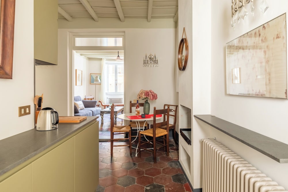 Monti Apartments
