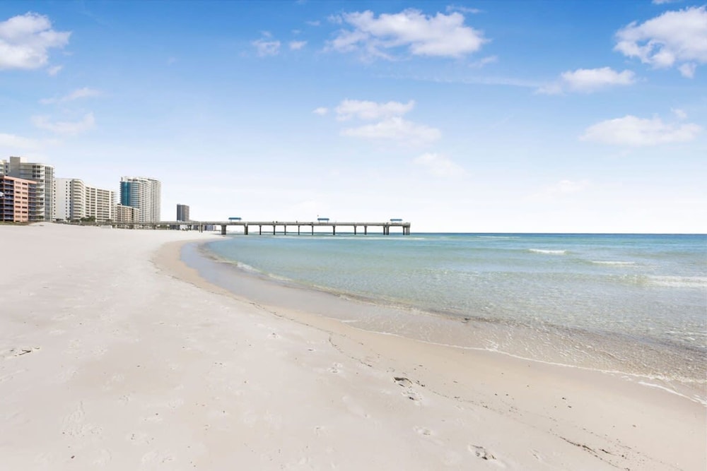 Cotton Bayou 5C Near Beach Boat Slip Pier