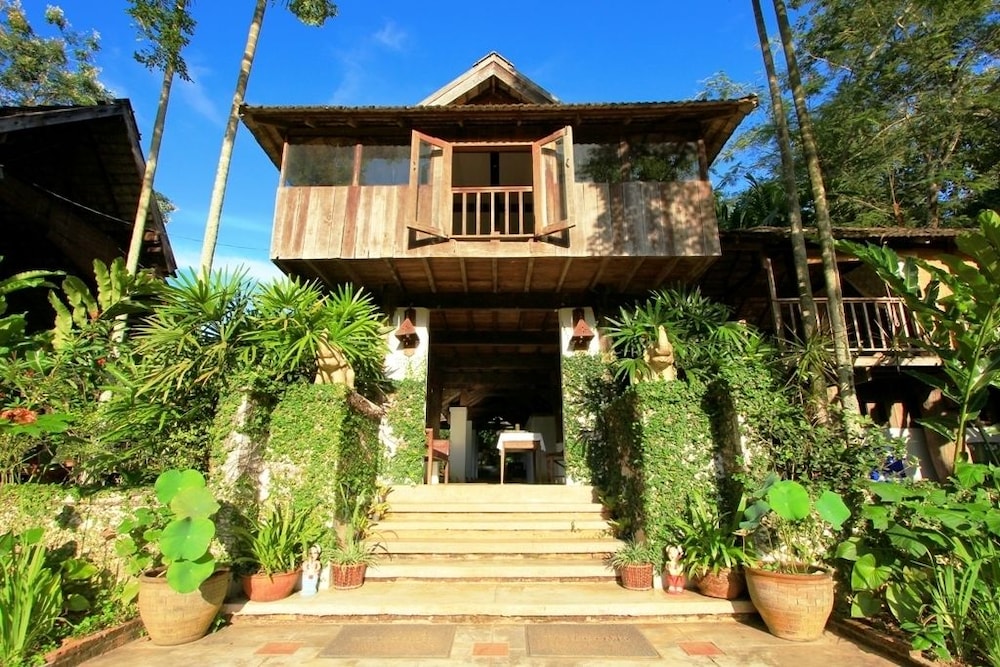 Baan Rai Lanna Resort
