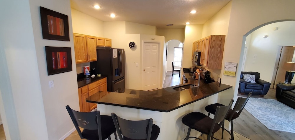 WR1057DL 4 Bedroom Villa in Westridge 4 Home