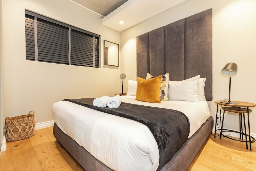 Docklands Deluxe Apartments by ITC Hospitality