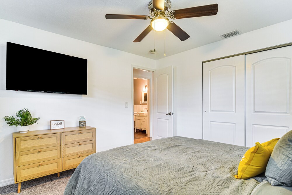Outdoor Oasis, 4 Mi to Beach: Largo Family Escape!