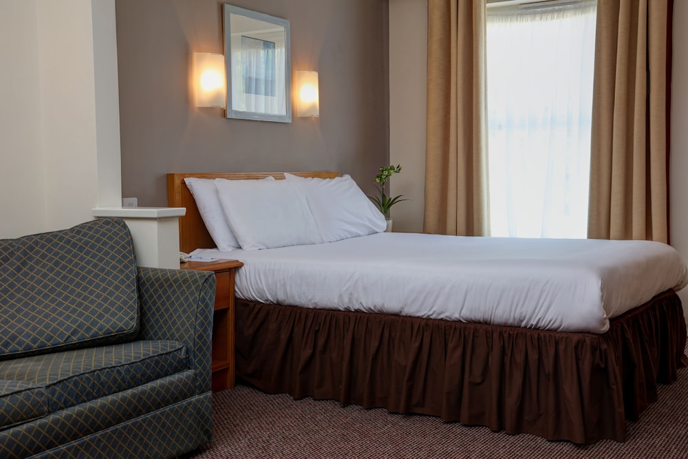 Aylesbury Vacations - Garden Court Hotel Aylesbury - Property Image 8