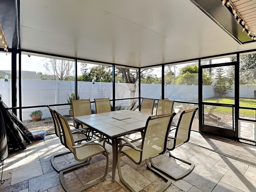 Endless Summer by Distinctive Beach Rentals