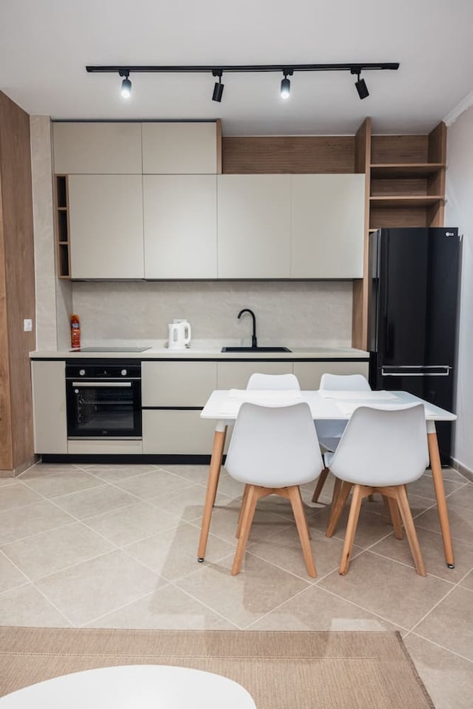 The Seaside Oasis Apartment
