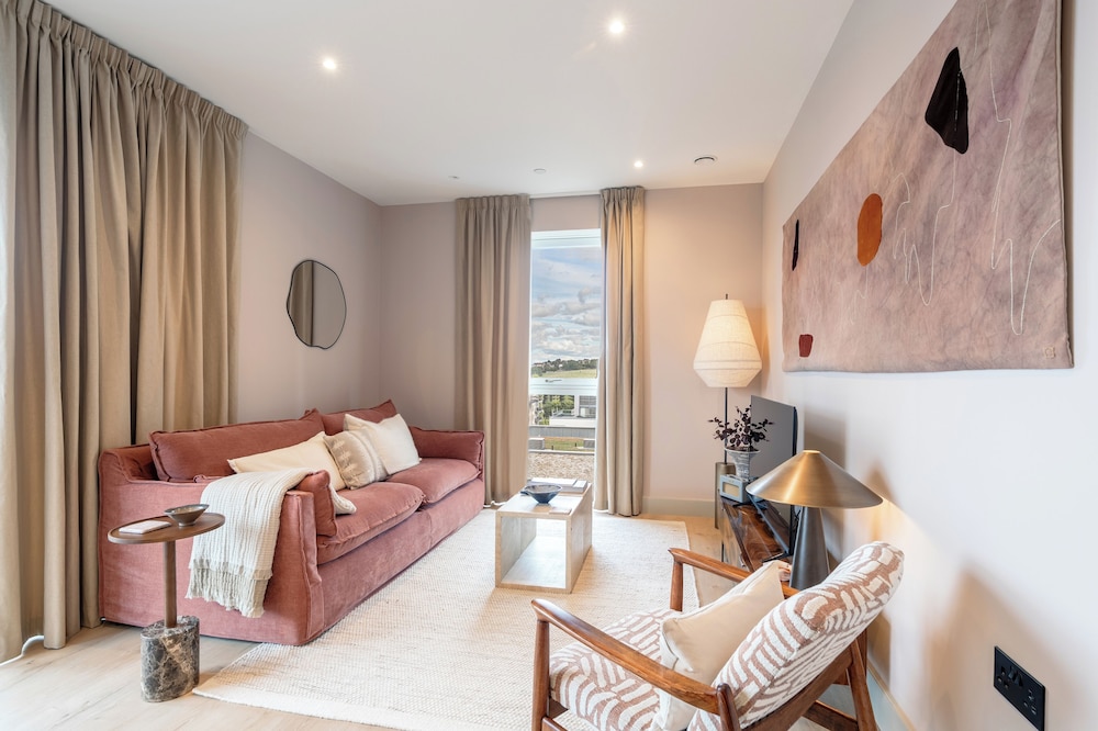 Contemporary City Escape