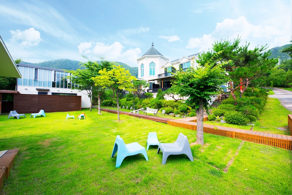 Skylake Pension