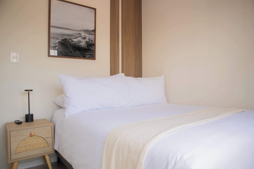w Modern Cozy 3BR w Terrace in Miraflores