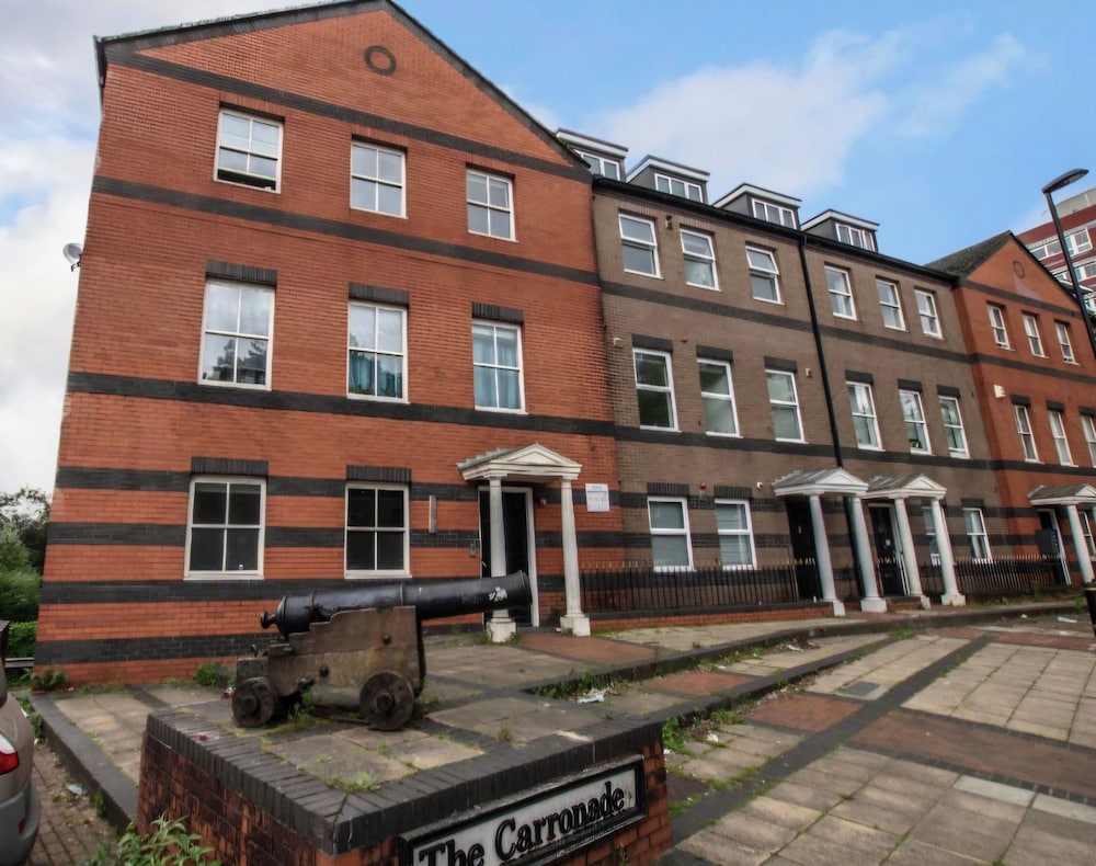 Southampton City View Apartment