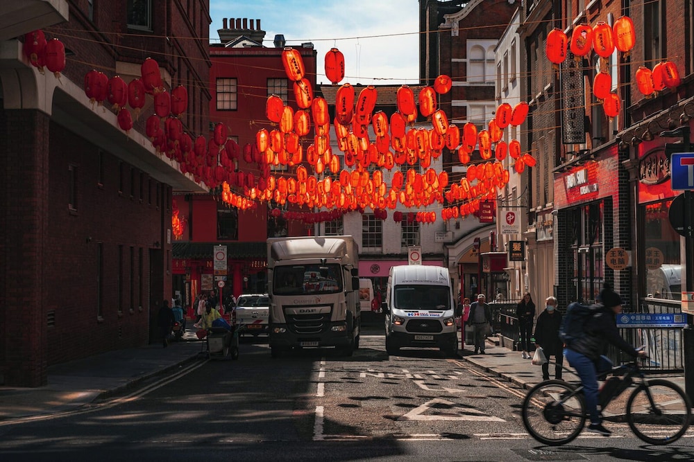 Be London - The Chinatown Residences
