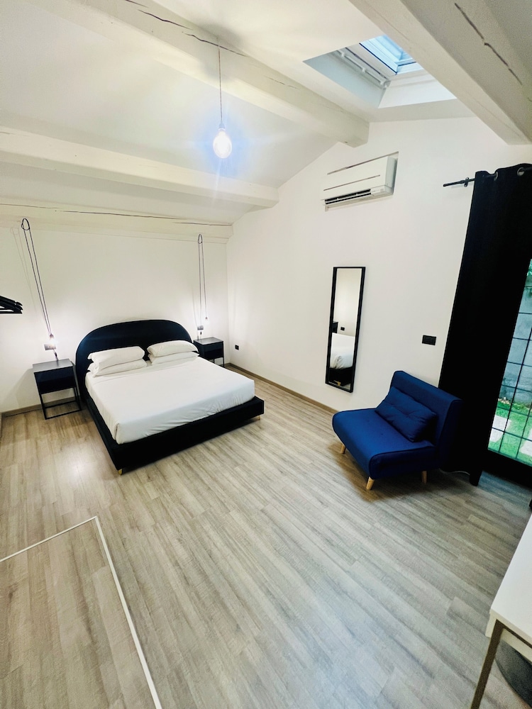 Room Verona Ai Conti